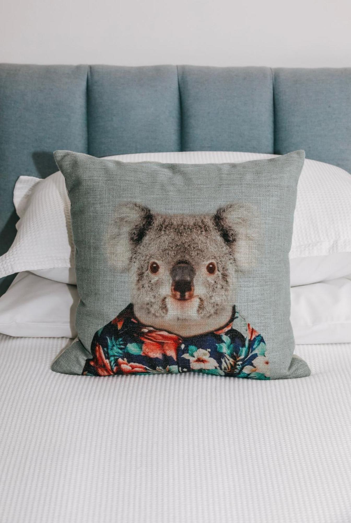 12 Apostles Accommodation Anchors Beach House With Sea Views Port Campbell Eksteriør bilde